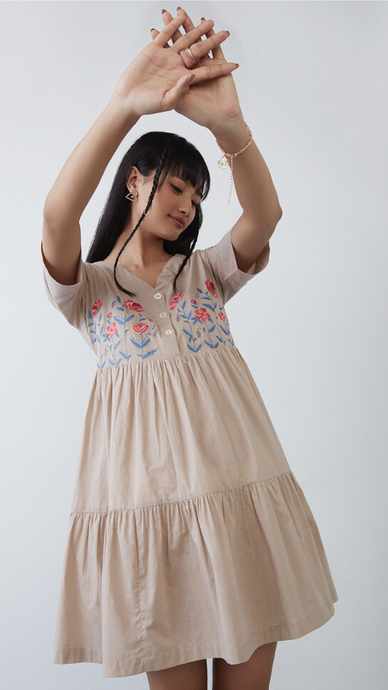 Bombay Paisley by Westside Womens Floral Embroidered Dress Size Small