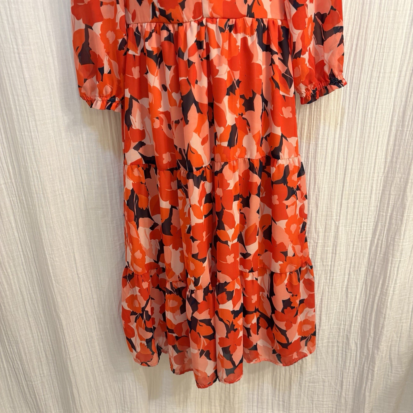 Sincerely Jules Red and Pink Floral Long-Sleeve Tiered Midi Dress. Size Large