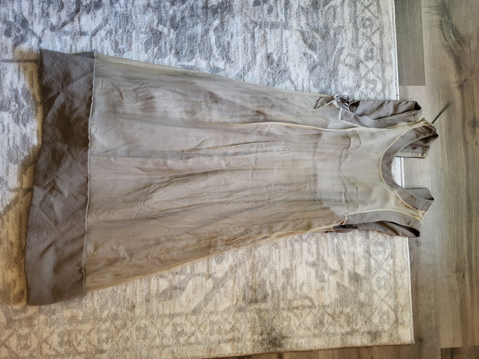 ​Chloé Fall 2006 Runway Phoebe Philo Silk Wool Bubble Dress Sz 42 IT Taupe Vtg