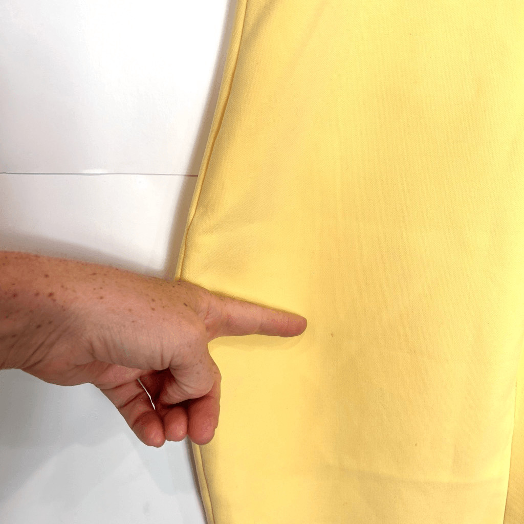 Likely Dress Pale Yellow Sleeveless Lined Side Slit V-Neck Mini Bodycon Sz 0 XS