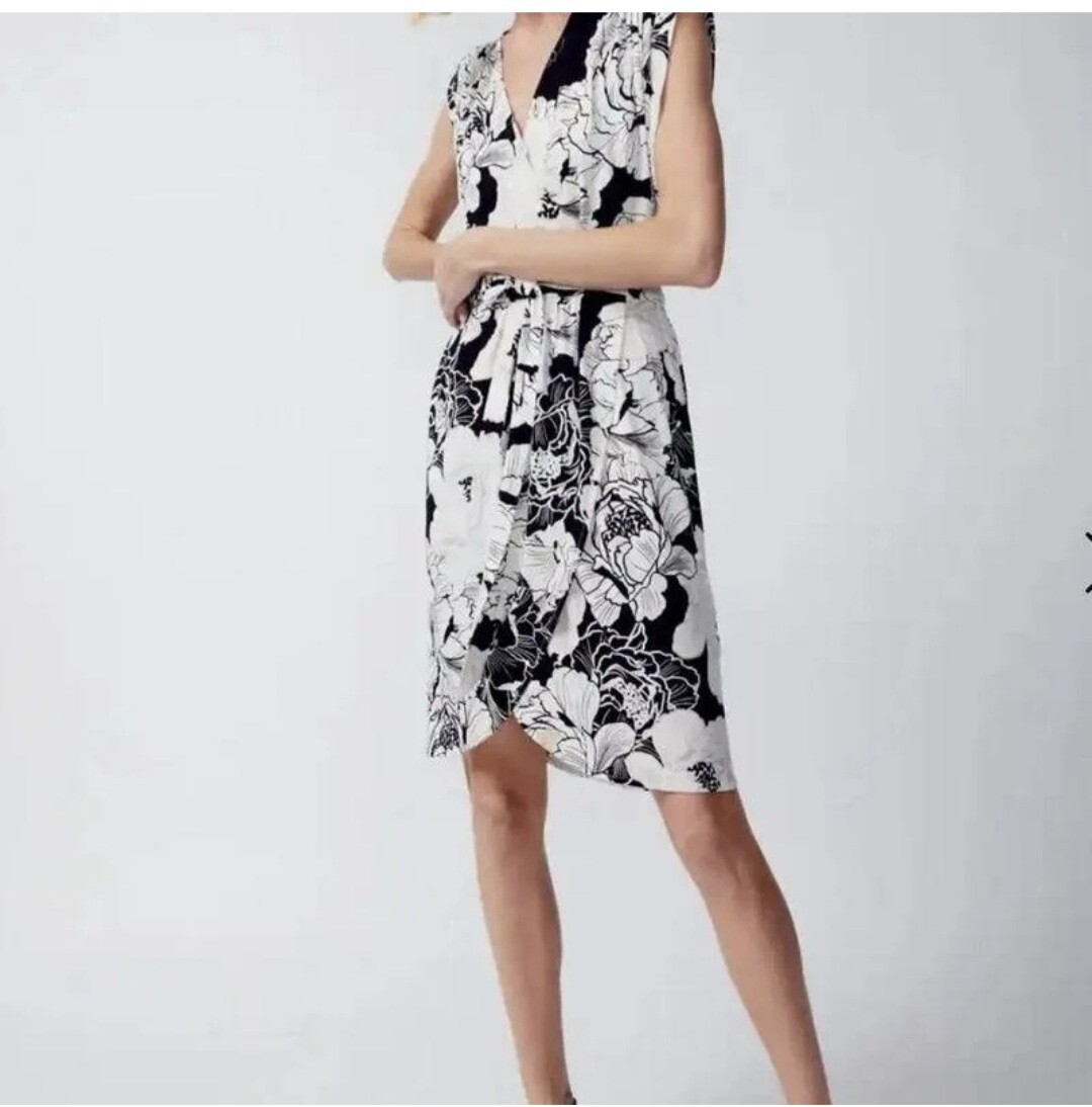White House Black Market White, Black Beige Surplice Tie Sheath Midi Dress XS