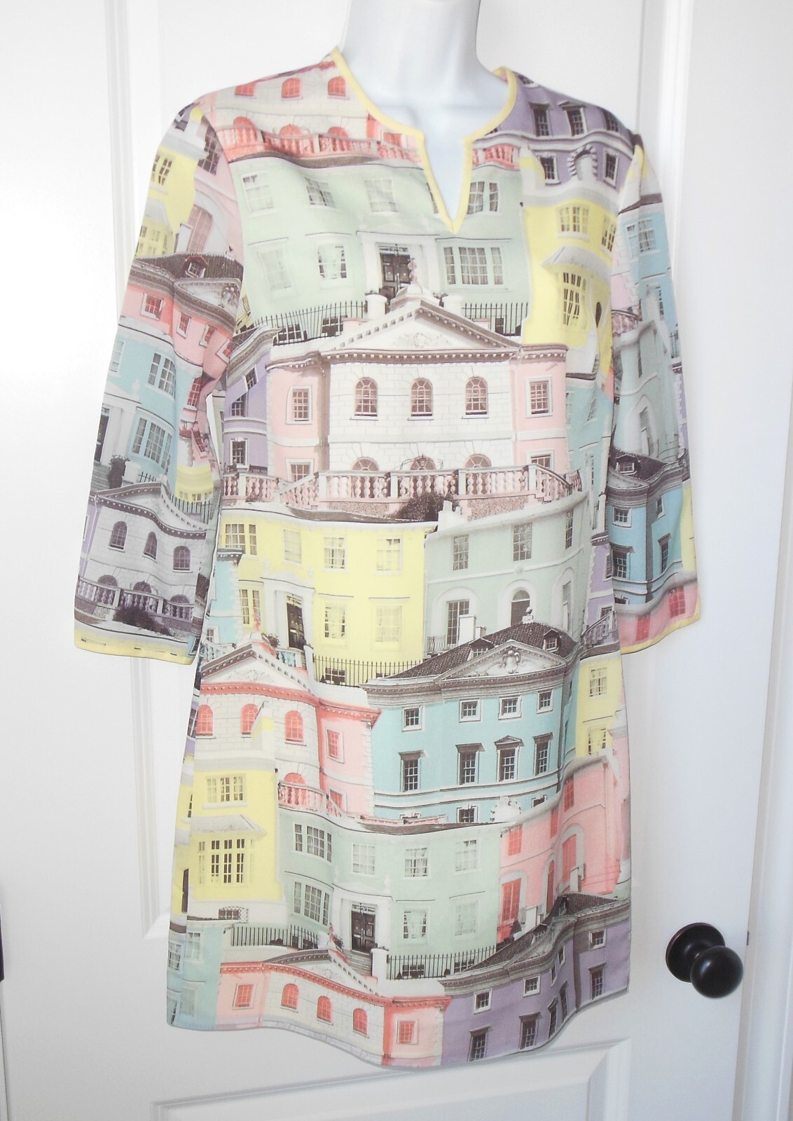 Ted Baker London Shift Dress sz 1 (US 4) Regency Houses Pastel Colors 3/4 Sleeve
