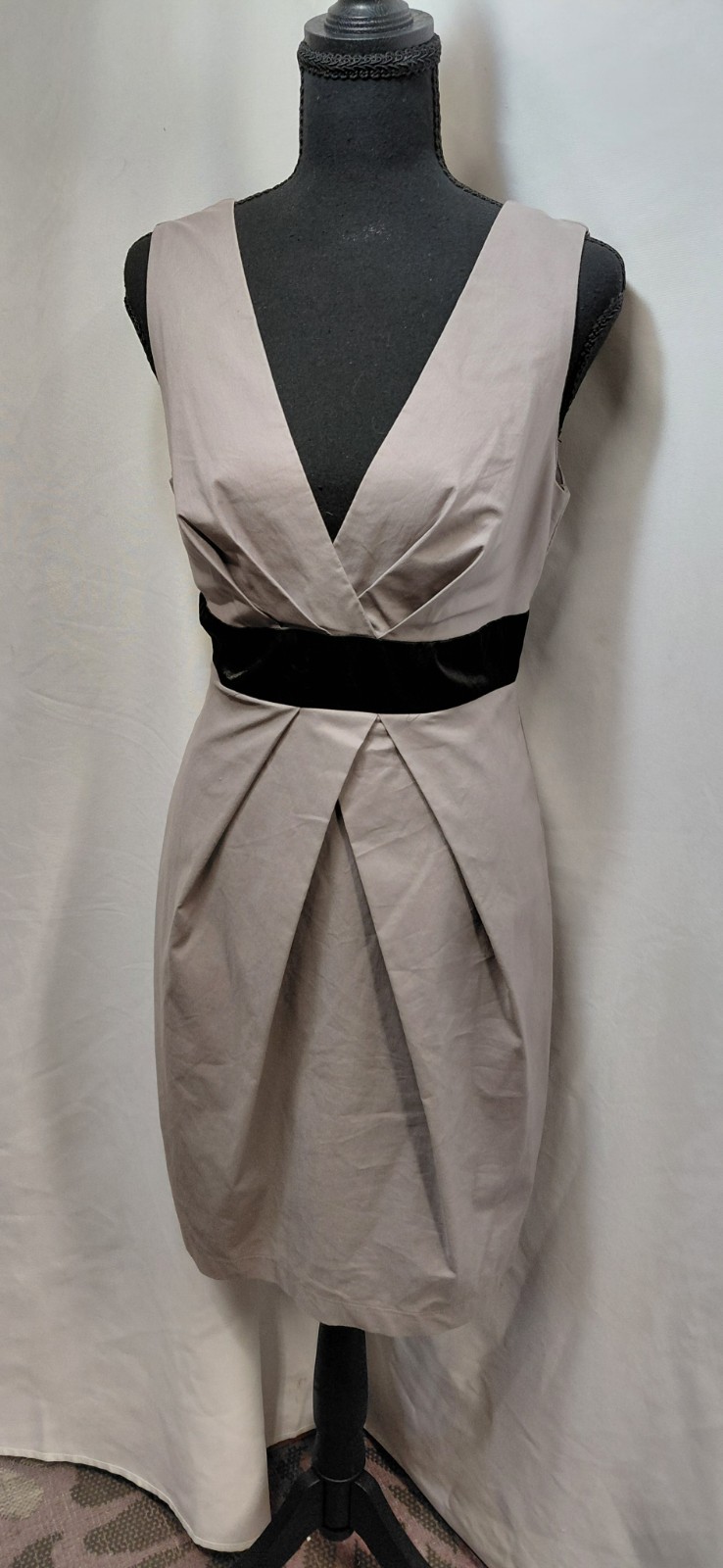 XXI Taupe Black Pleated Sleeveless V-Neck A-Line Short Dress Women’s M