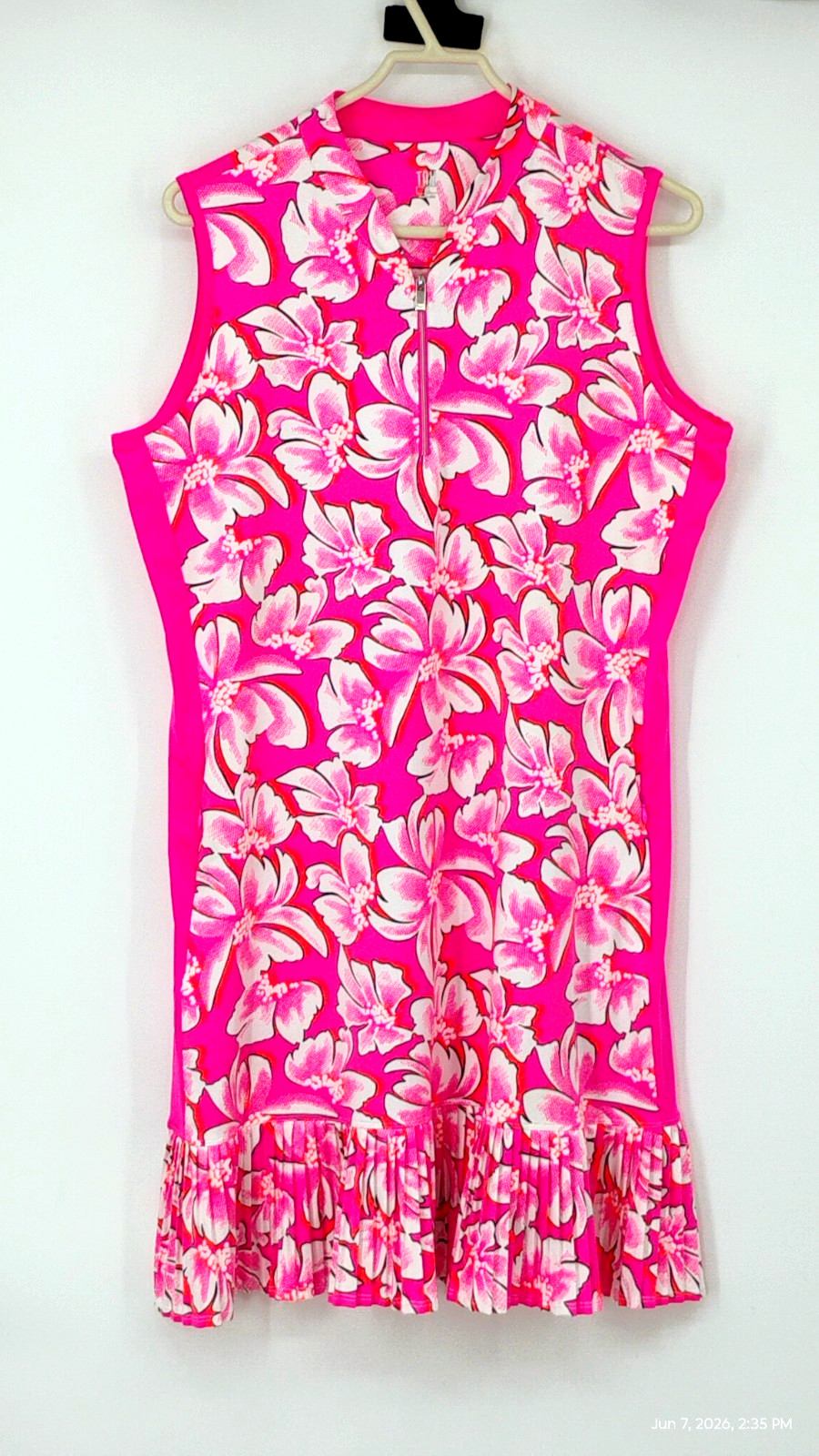 NEW Tail Activewear Nabila Sleeveless Dress UPF 50 Pink Sugar Blossom Floral XL