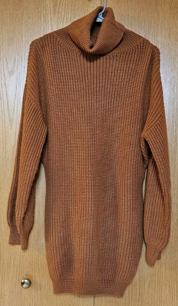 HERA Collection Camel Brown Knit Balloon Turtleneck Sweater Dress Women’s Size S