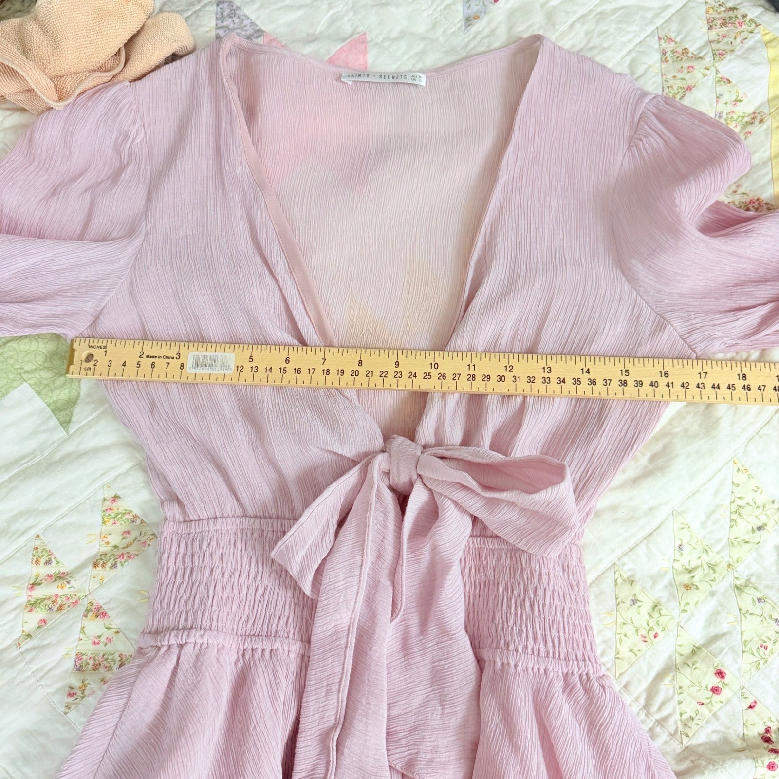 Saints + Secrets Pink Crinkle Ruffle Mini Dress Tie Front Smocked Waist Womens S
