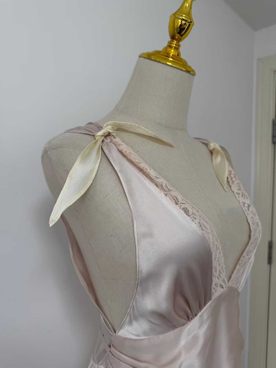 Helsa Silk Celeste Dress