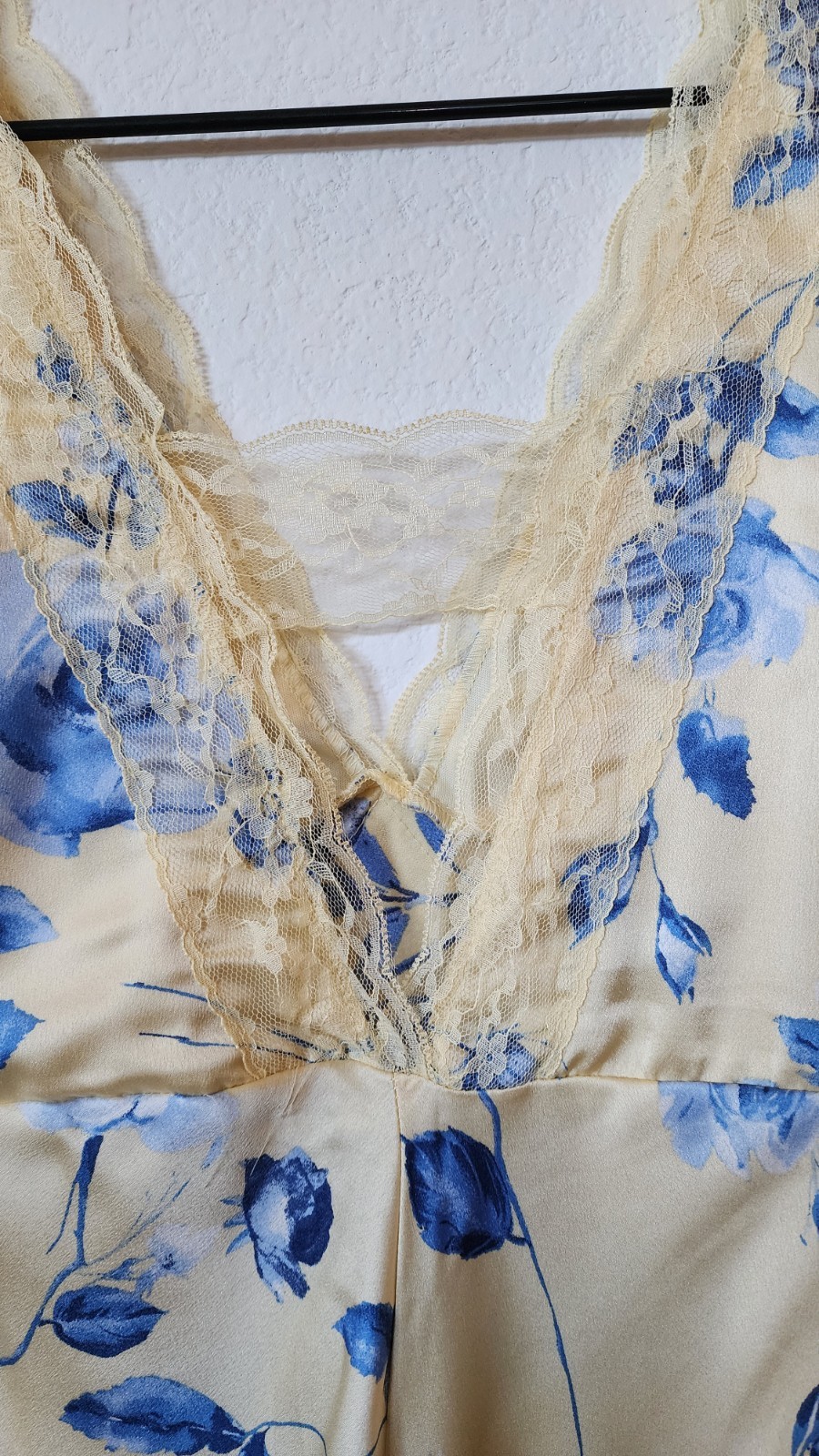 New Anthro Maxi Dress Size Small Yellow Satin Floral Coquette Wedding Romantic