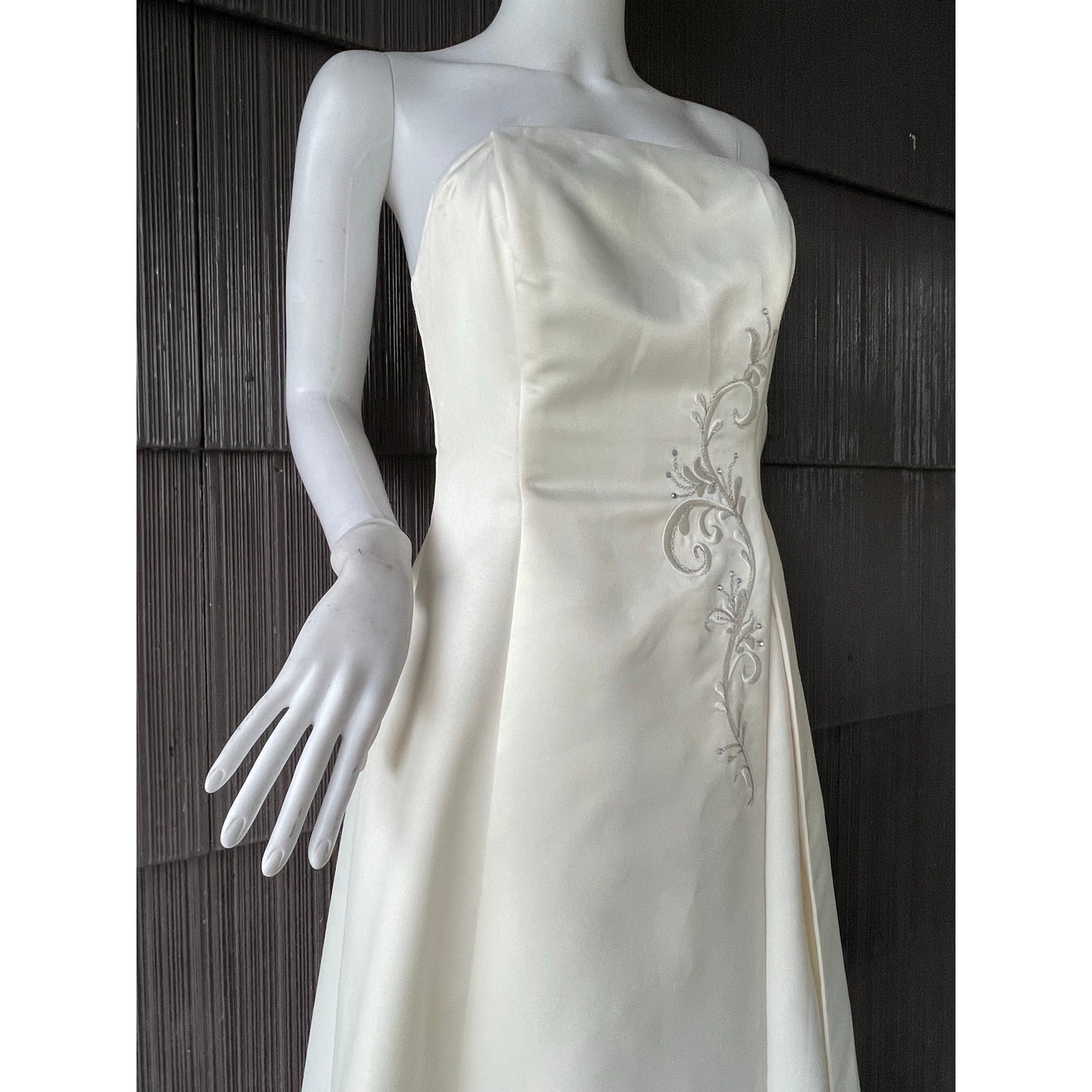 Y2K Scott McClintock Strapless Ivory Wedding Formal Dress Classic Princess Gown