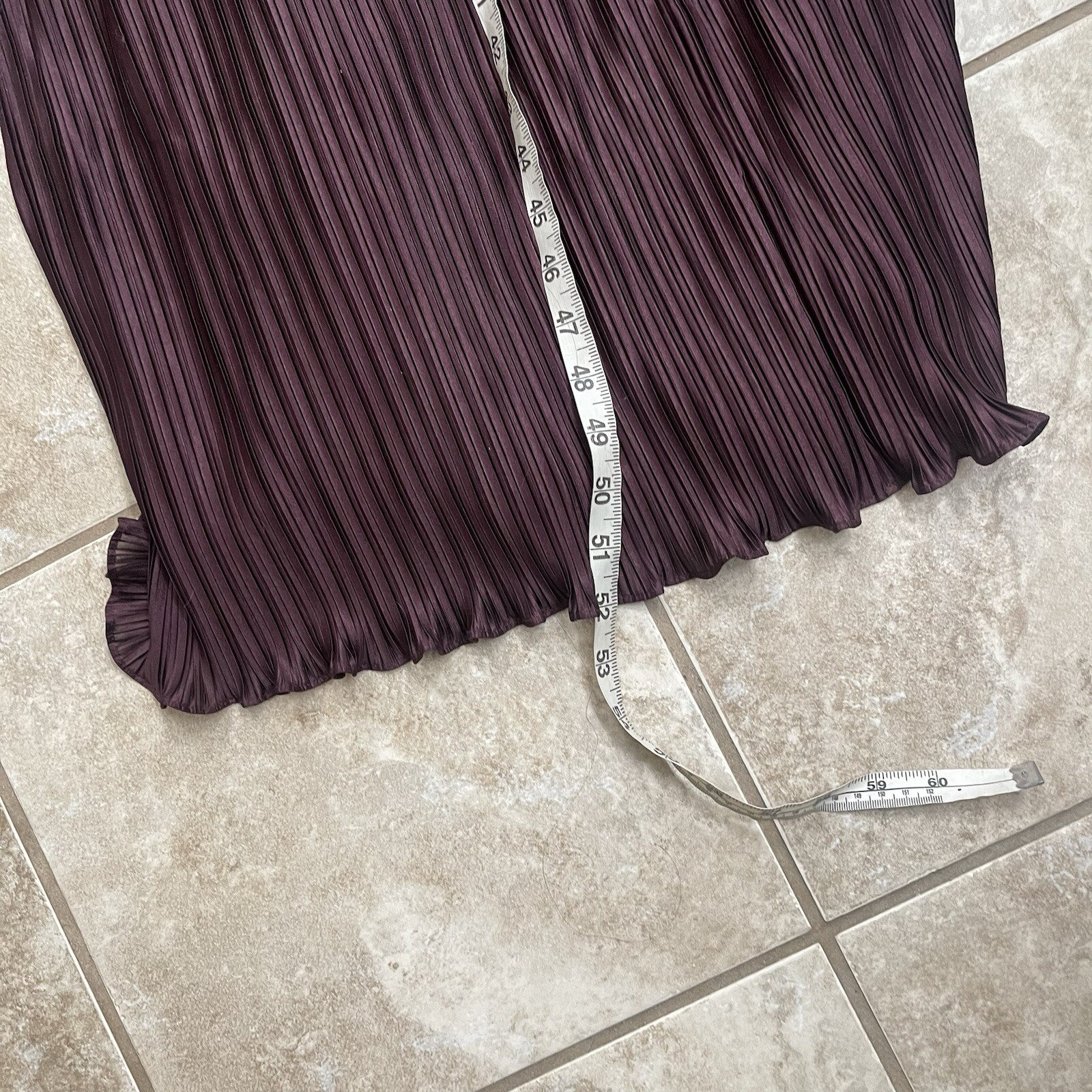 NWT WHBM Size OP Burgundy Pleated Cutout Maxi Dress w. Chain Orig Price $250