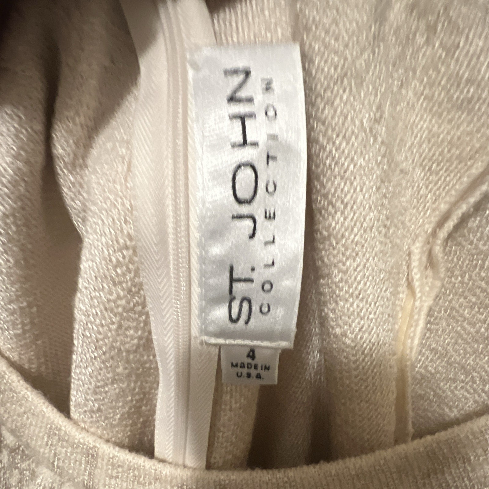 St. John Collection Beige Rayon Knit Sheath Dress Scoop Neck Short Sleeve 4