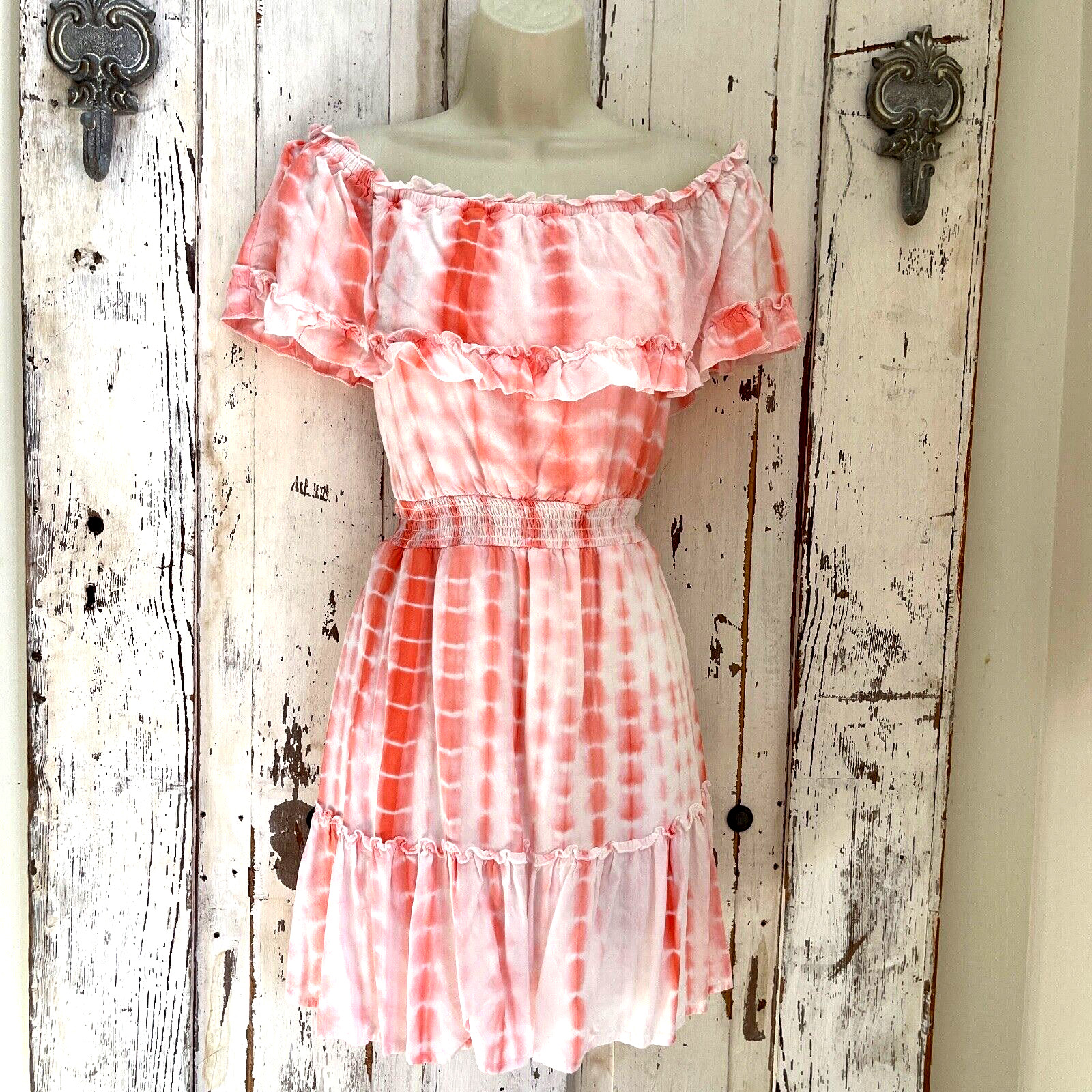 Allison & Kelly Sz Small Womans Pink White Ruffle Off Shoulder Flowy Dress