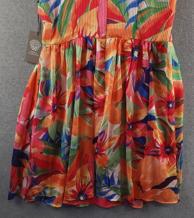 Vince Camuto Floral Print Ruffle Halter Dress Women’s 6 Multi Back Zip Closure