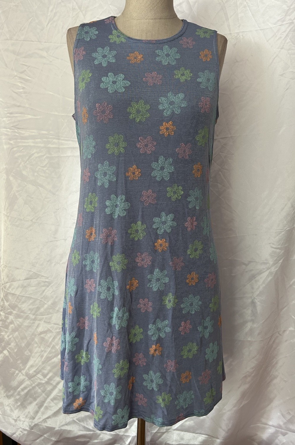Xhilaration Purple Floral Dress Sleeveless Pencil Dress Size Medium Stretch Dres