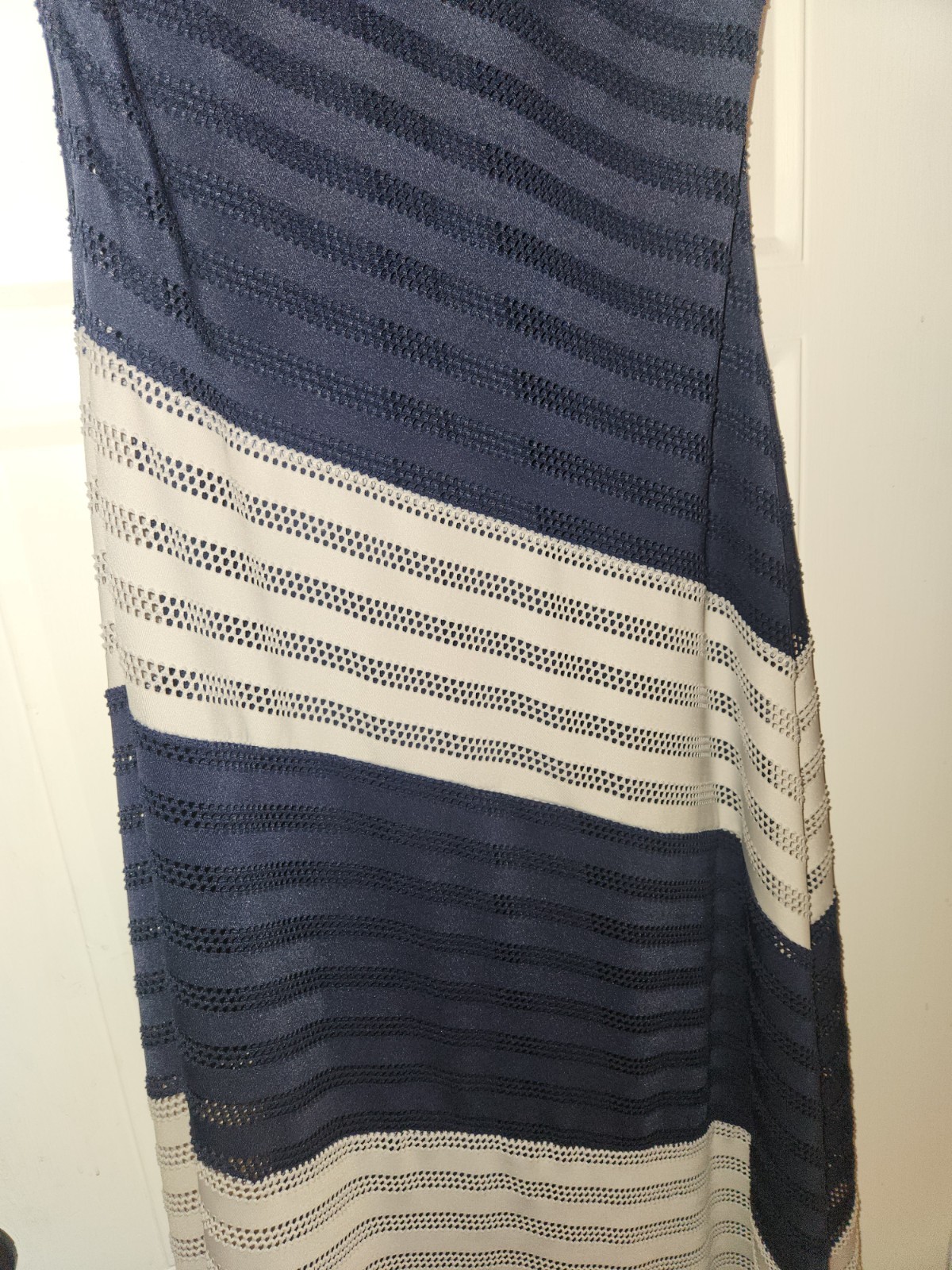 Beige by ECI Navy/White Sleeveless Colorblock Maxi Dress, M – MSRP $100