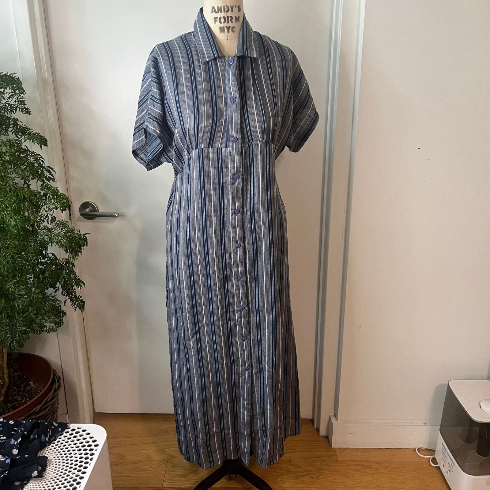 NWT EN CREME Lightweight Cotton Shirtdress Size Medium