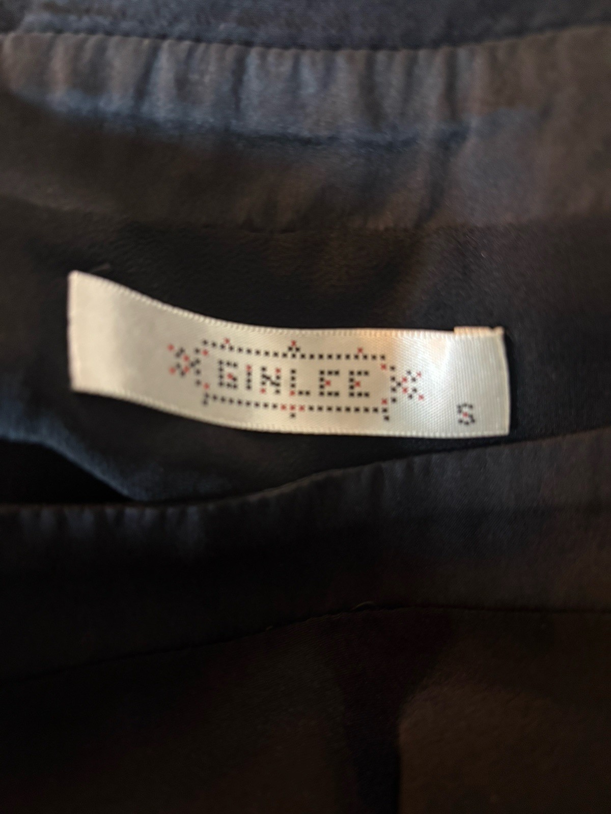 GINLEE Black Shift Dress Lined Half Sleeve Soft Quiet Luxury Minimalist Sz Small