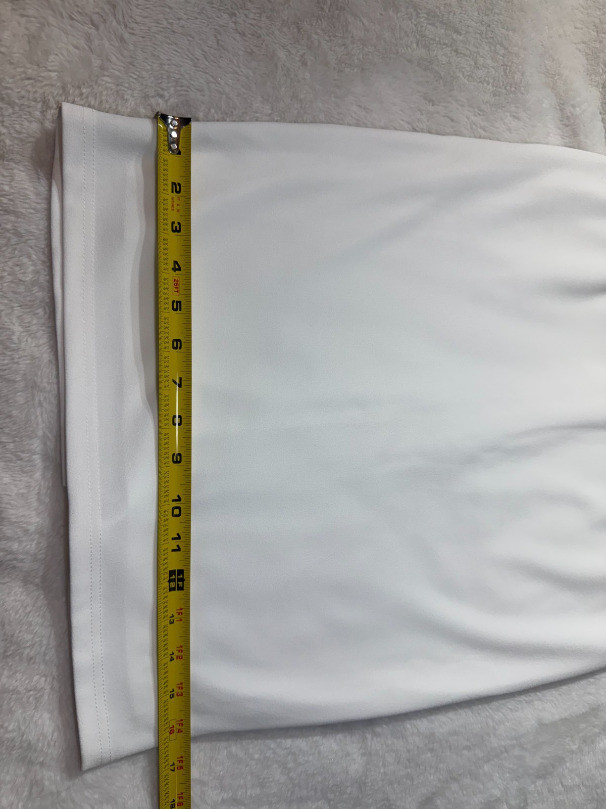 Mooyius White Draped V-Neck Crossover Bodycon Midi Dress Medium NWT SOLD OUT