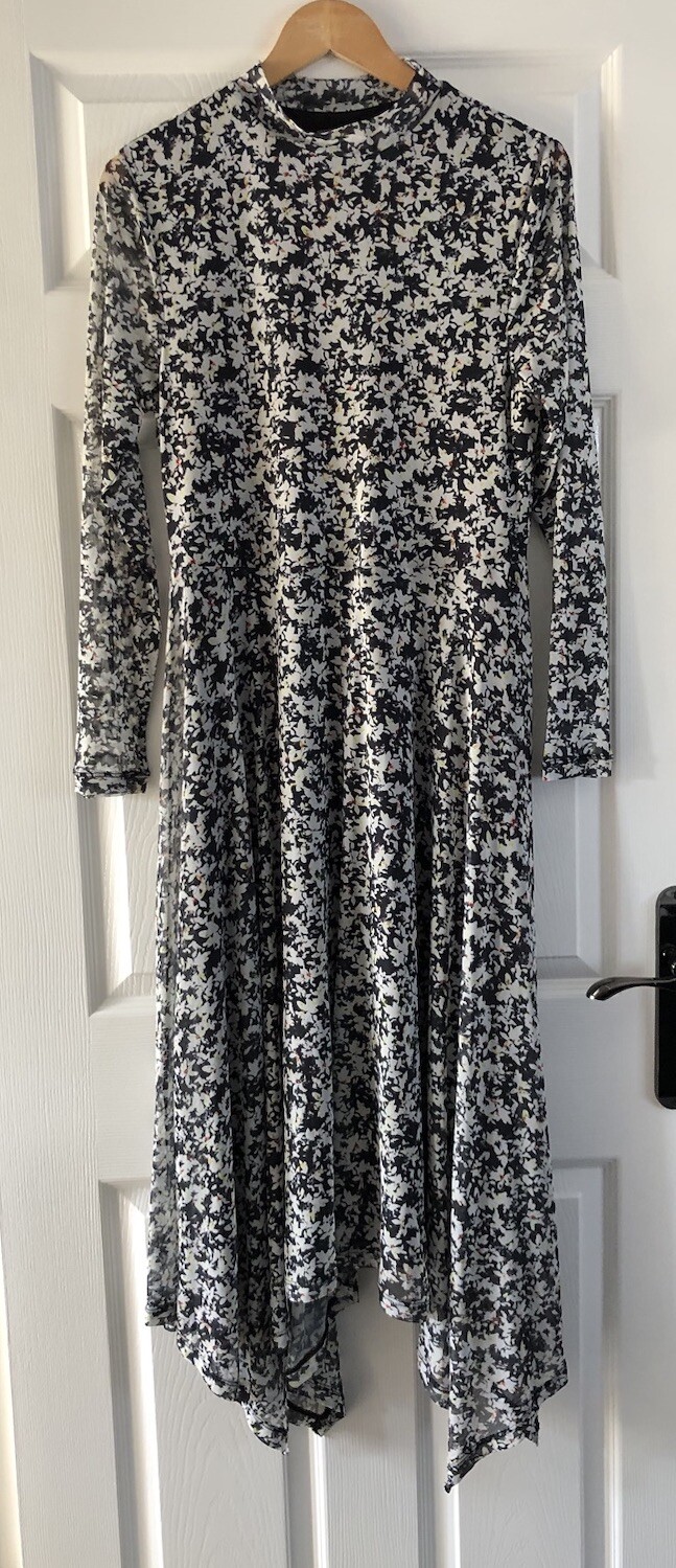 Mint Velvet gorgeous floral Print Mesh Midi Dress, size 10 Worn Once