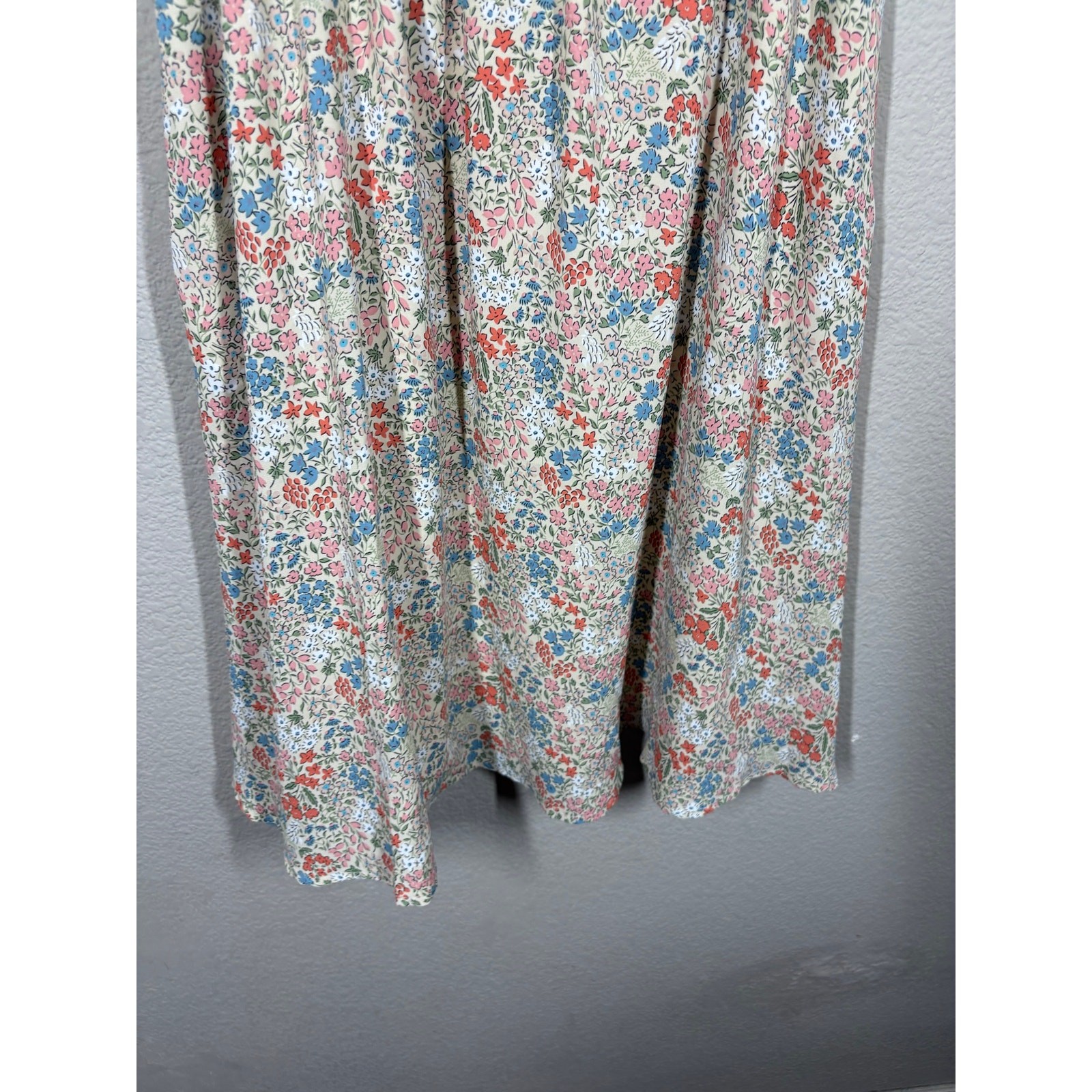 Roolee Mom Size Small Ruffled Shift Dress Tan Floral Side Pocket Flutter Sleeves