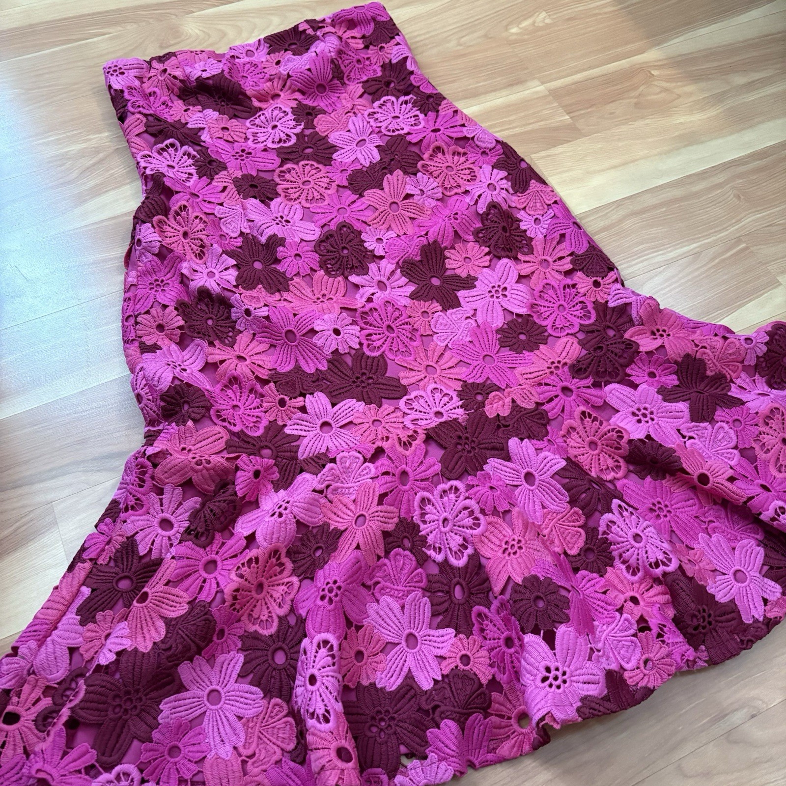 Alexia Admor Romantic Feminine Floral Lace Strapless Cocktail Dress Sz 8 Medium