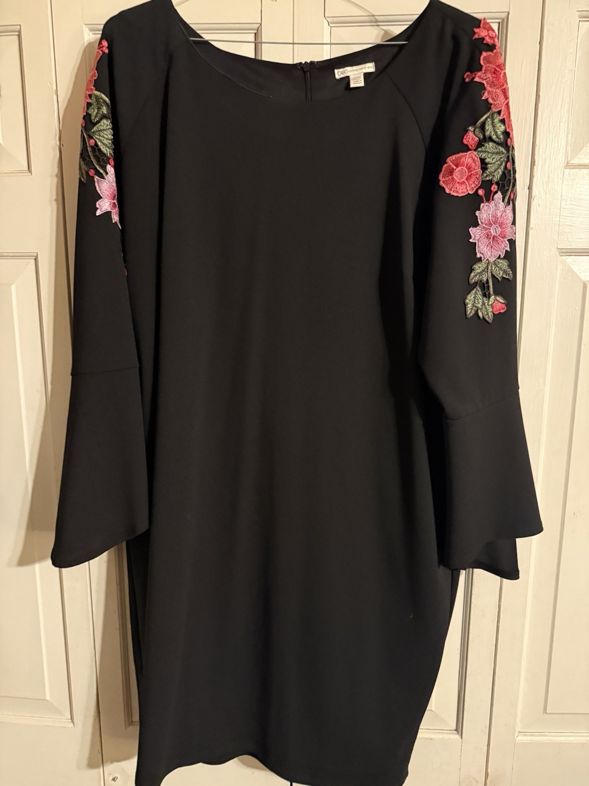 Floral Embroidered Shift Dress Bell Sleeves Boat Neck Knee Length Black