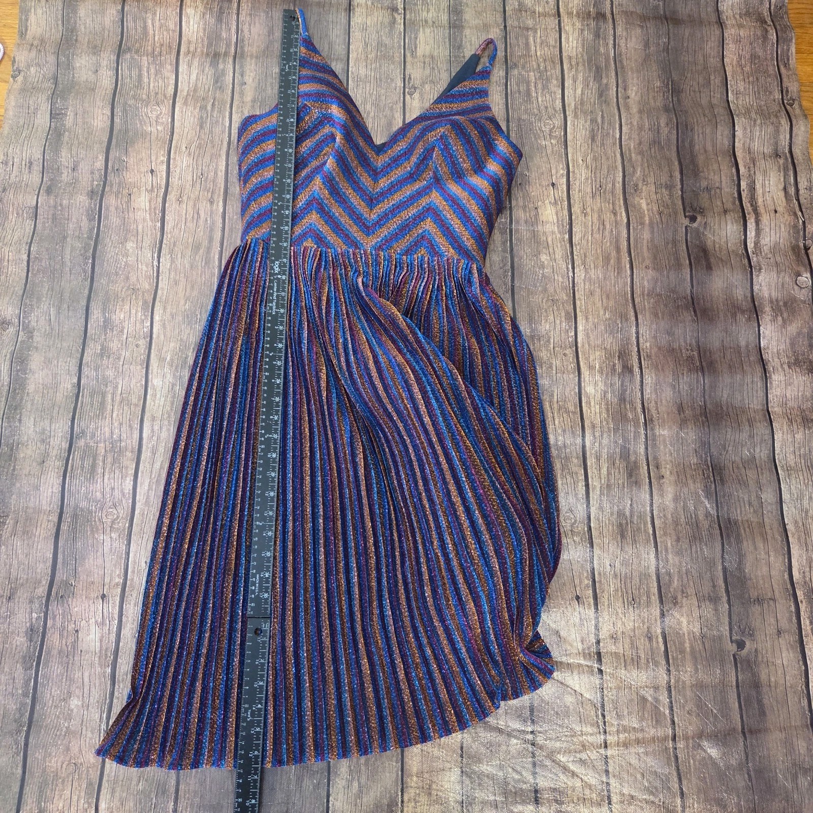 Dress the Population Haley Metallic Pleated Dress Women M Multicolor Retro Disco