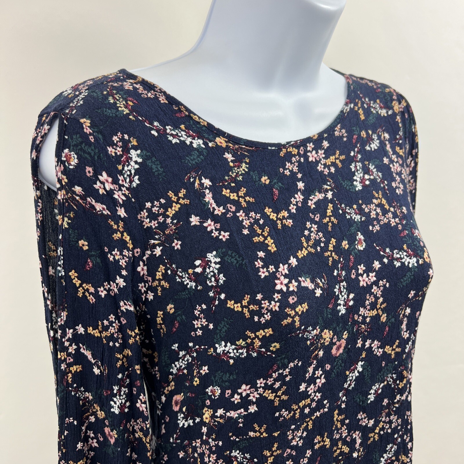 American Eagle Mini Dress Size XS Blue Floral Sundress Women’s Long Slit Sleeve
