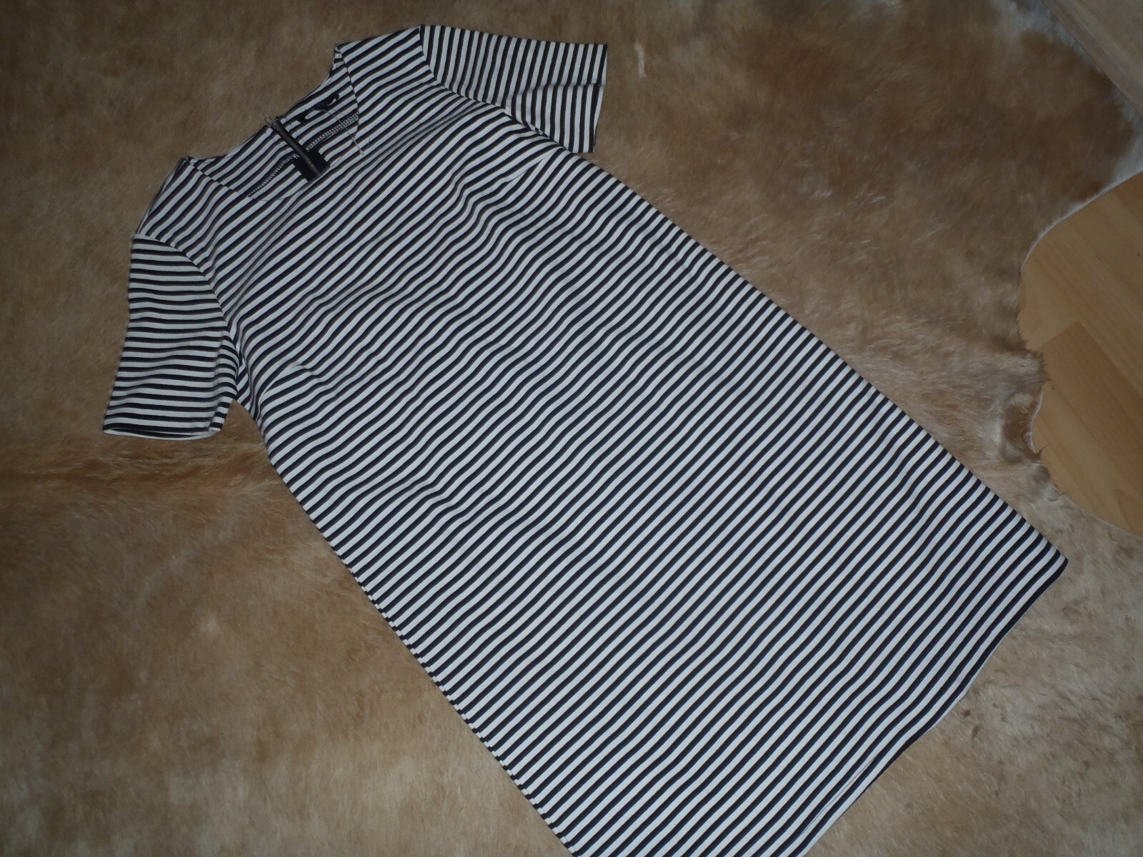 Esmara women’s dress size S short sleeve second hand look!!