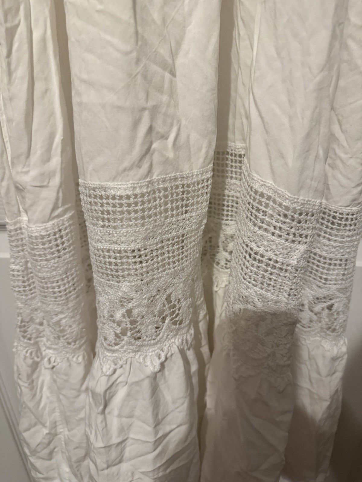 Moon White Solid Lace Midi Sundress V-Neck Strappy Sleeveless Adjustable M