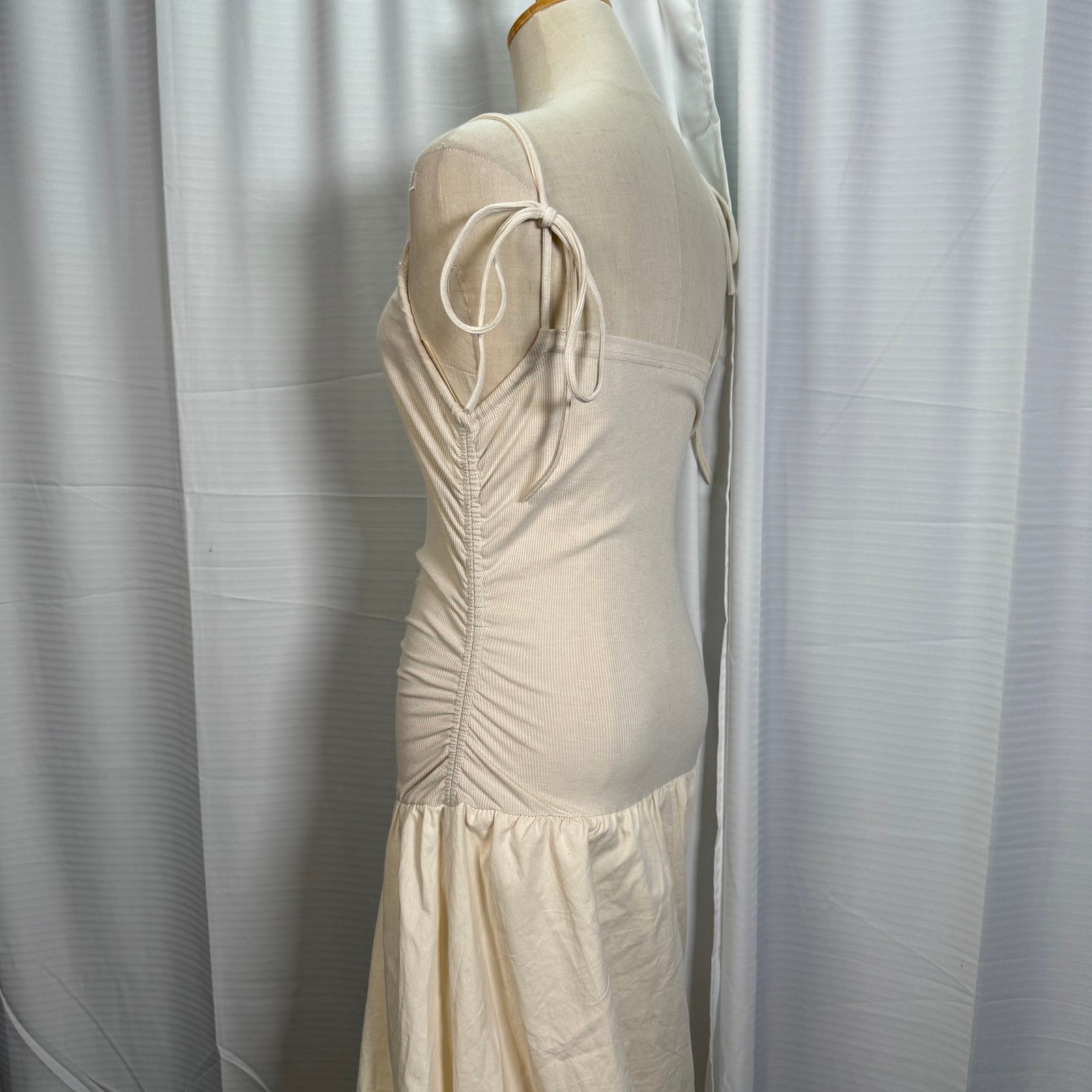 Illa Illa Cream Drop Waist Bubble Hem Maxi Dress Size Large Tie Strap Ribbed