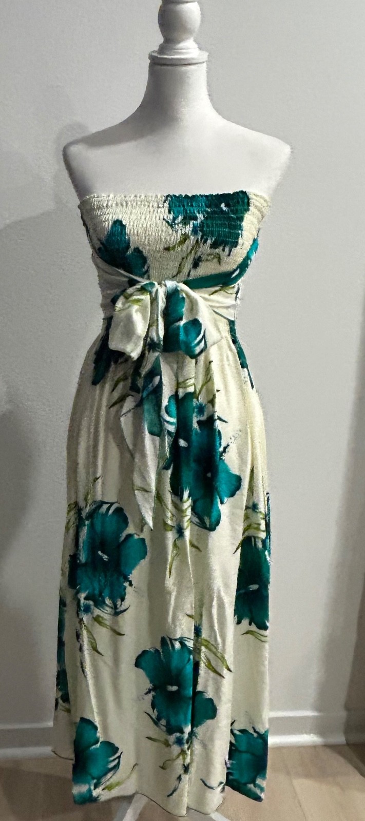 Aloha Fashion Strapless Green Floral Design Dress For Women One Size