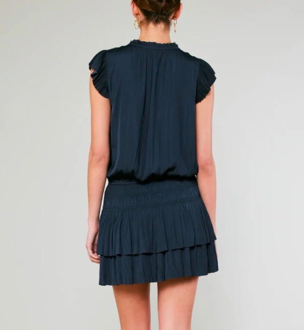 NWOT Current Air Coastal Preppy Accordion Pleat Old Money Quiet Luxury Size S