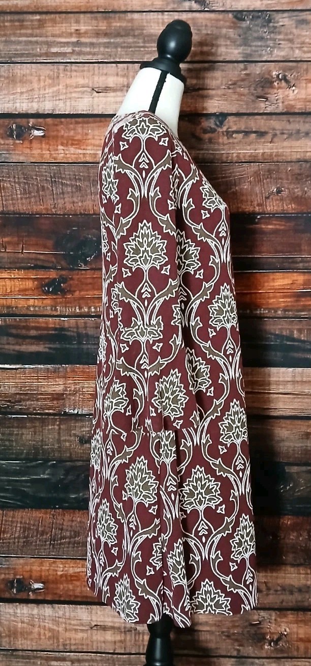 RN Studio Ronni Nicole Dress Small Damask Print Bell Sleeve Keyhole Knit NWT $74