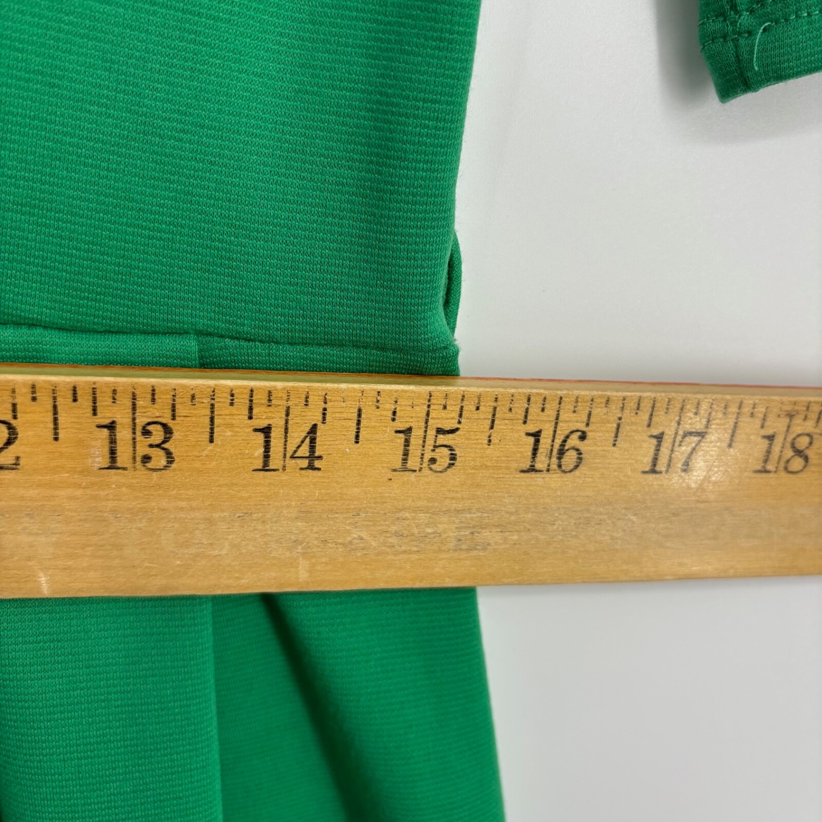 Catch My I Juniors Medium Fit & Flare Dress Green Knit Elbow Sleeve Pleated Skir
