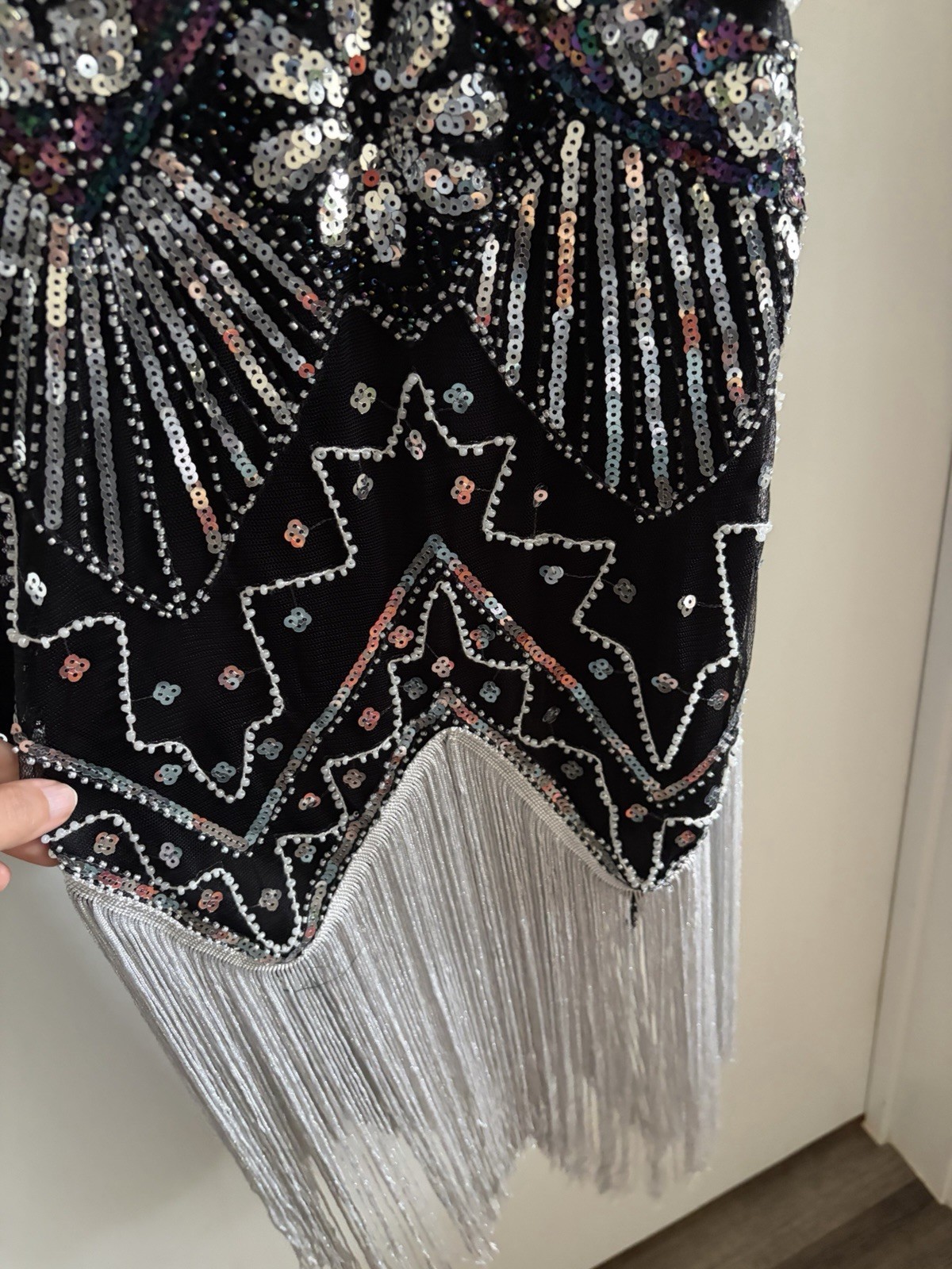 Black Silver Sequin Beaded Fringe V-Neck Sleeveless Sheath Dress M 20s
