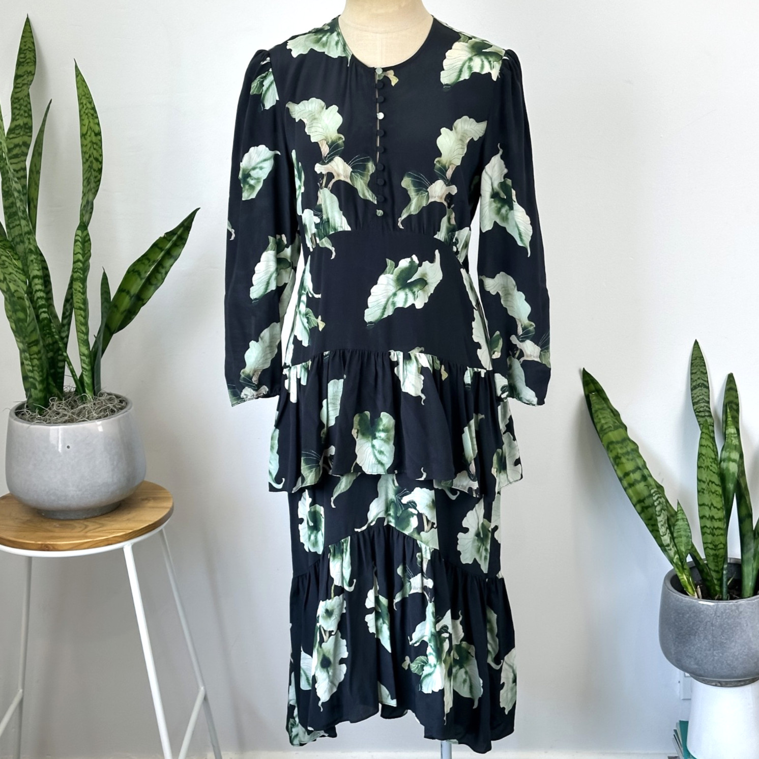 HUSK AMAZON SILK DRESS – 14 AUS – LEAF PRINT MIDI – TIERED RUFFLE BOTANICAL LUXE