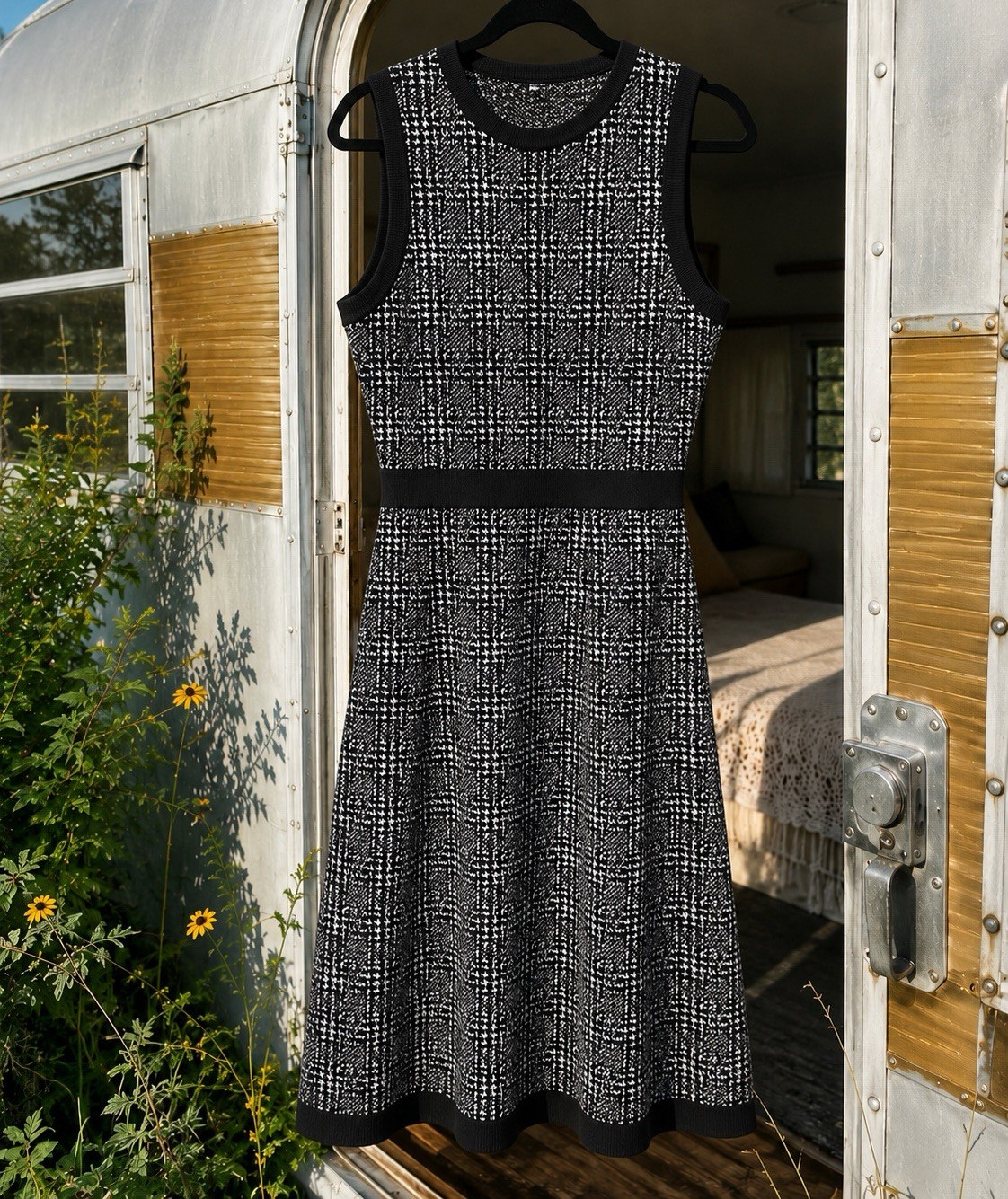 Kate Spade M Sweater Dress Black White Fit & Flare Plaid Knit Wool Blend NWOT