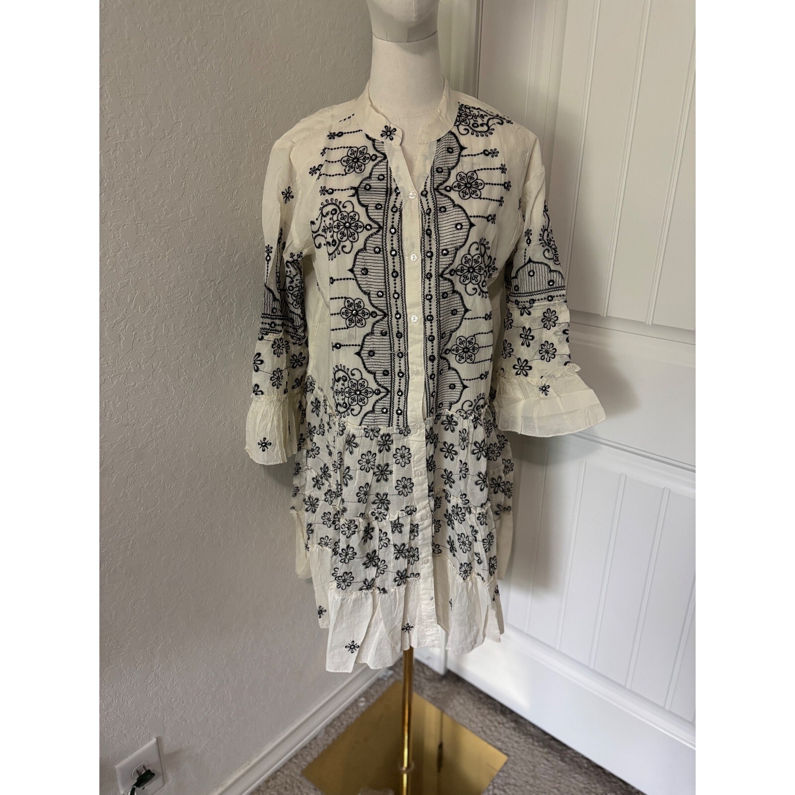 Embroidered Tunic Dress Bohemian Style Ruffle Sleeve Detail Unique Size