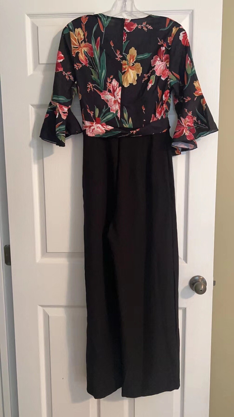 New Without Tags Women Trousers , Size Small