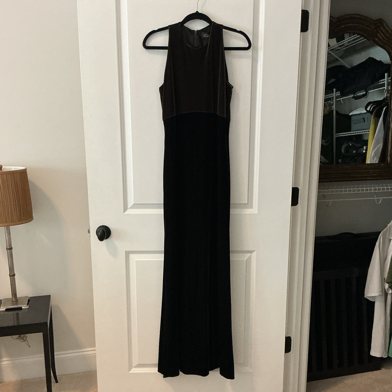 Linda Allard Ellen Tracy Women’s Black Velvet Dress Size 8 High Neck