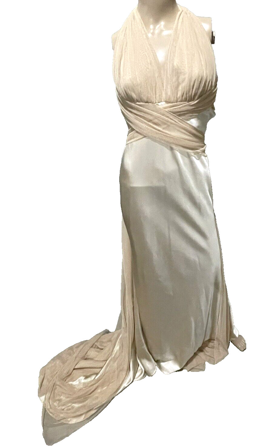 VERA WANG Champagne Halter Long Wedding Gown Evening Bridal Dress EU 42 / US 8