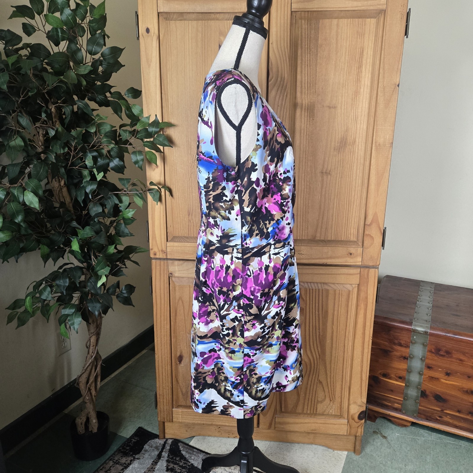 SOHO Apparel Dress 16 Womens Multicolor Abstract Faux Wrap Sleevless Lined