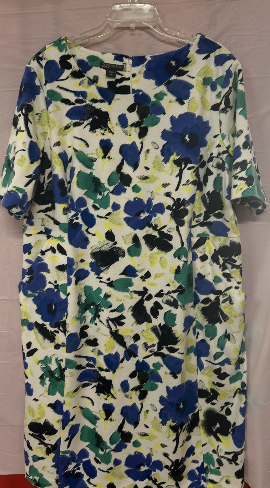 Covington Woman Size 2X Dress White With Blue And Green And Black Abstract