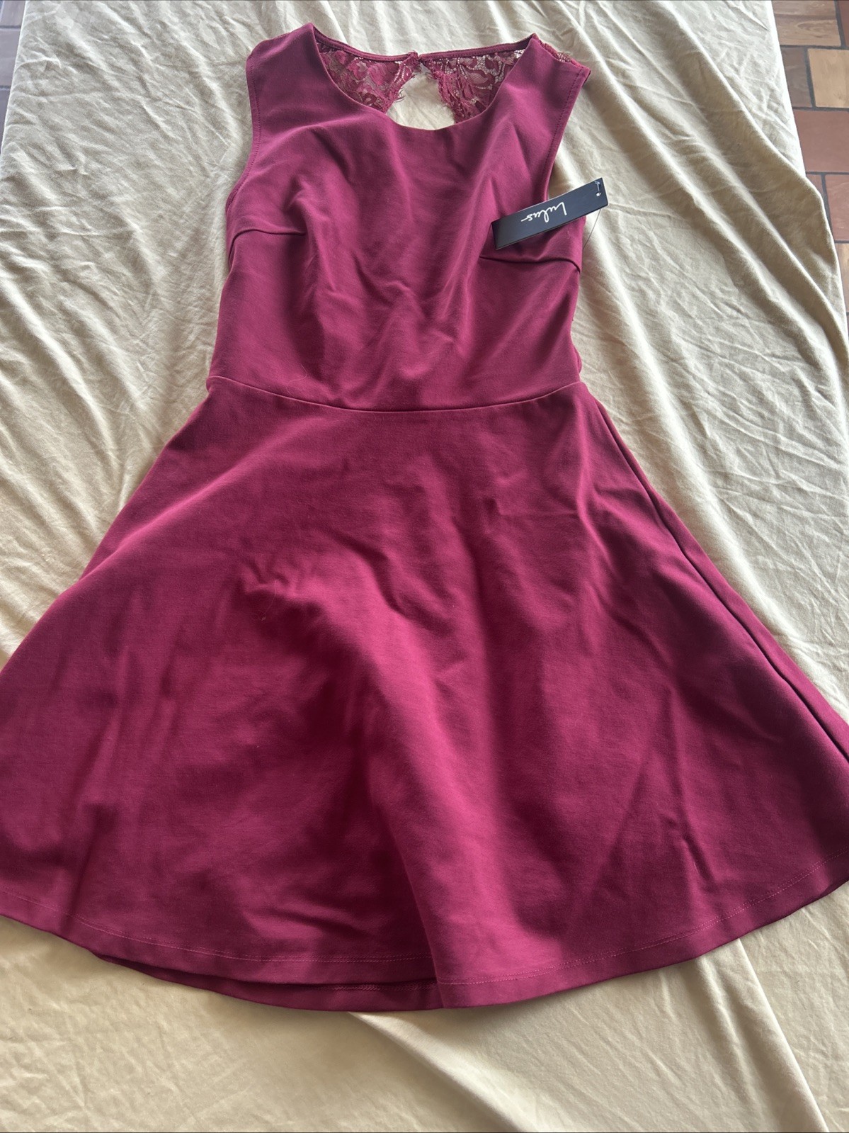 New Lulus Women’s S Burgundy Sleeveless A-Line Lace Open Back Ponte Knit Dress