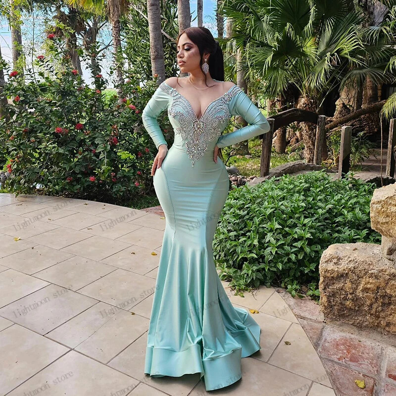 Glitter Evening Dresses Vintage Beading Appliques Sheath Mermaid Backless Robes