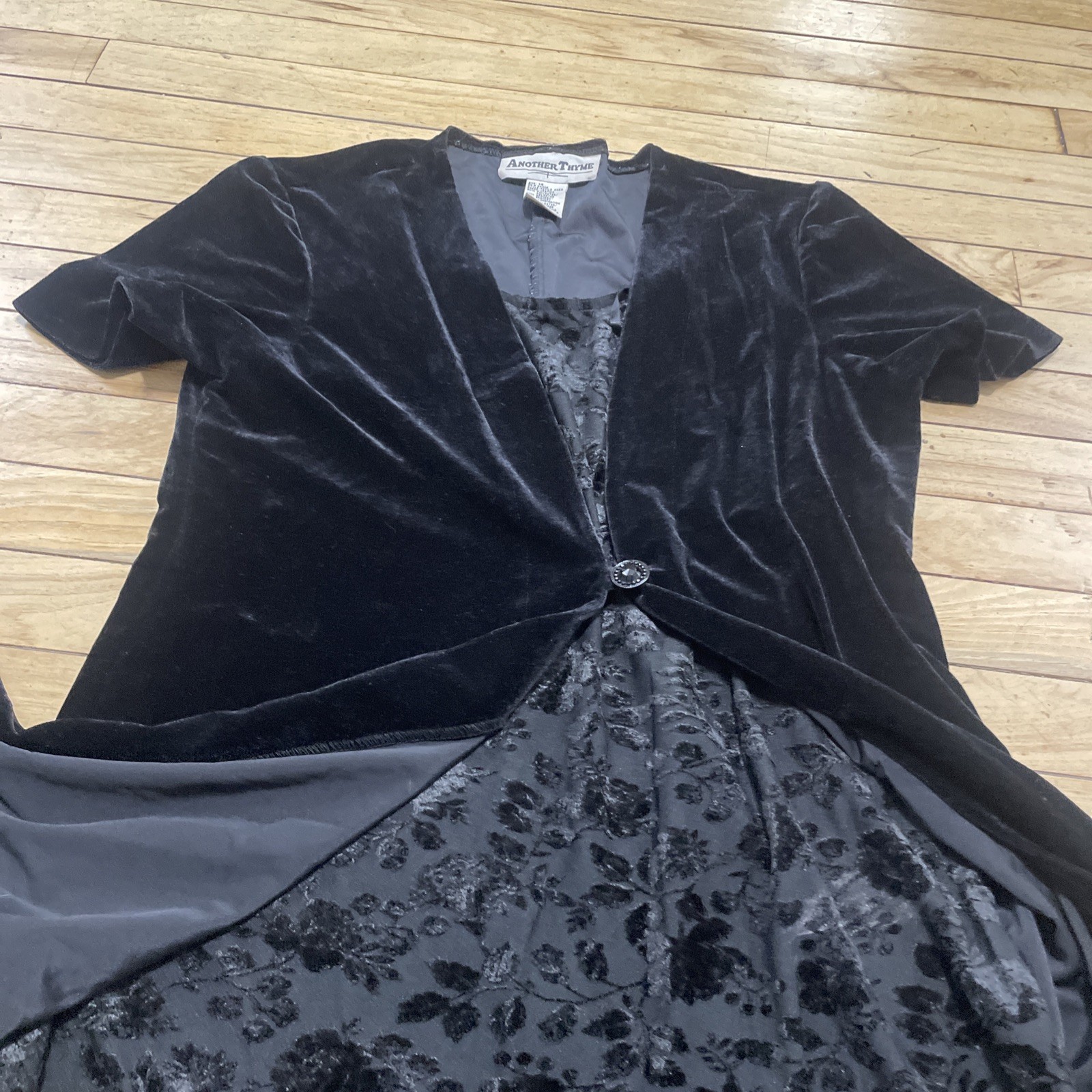 Another Thyme Dress Witchy Black Velvet women 14 Fairy WhimsyGoth vtg 90s Velour