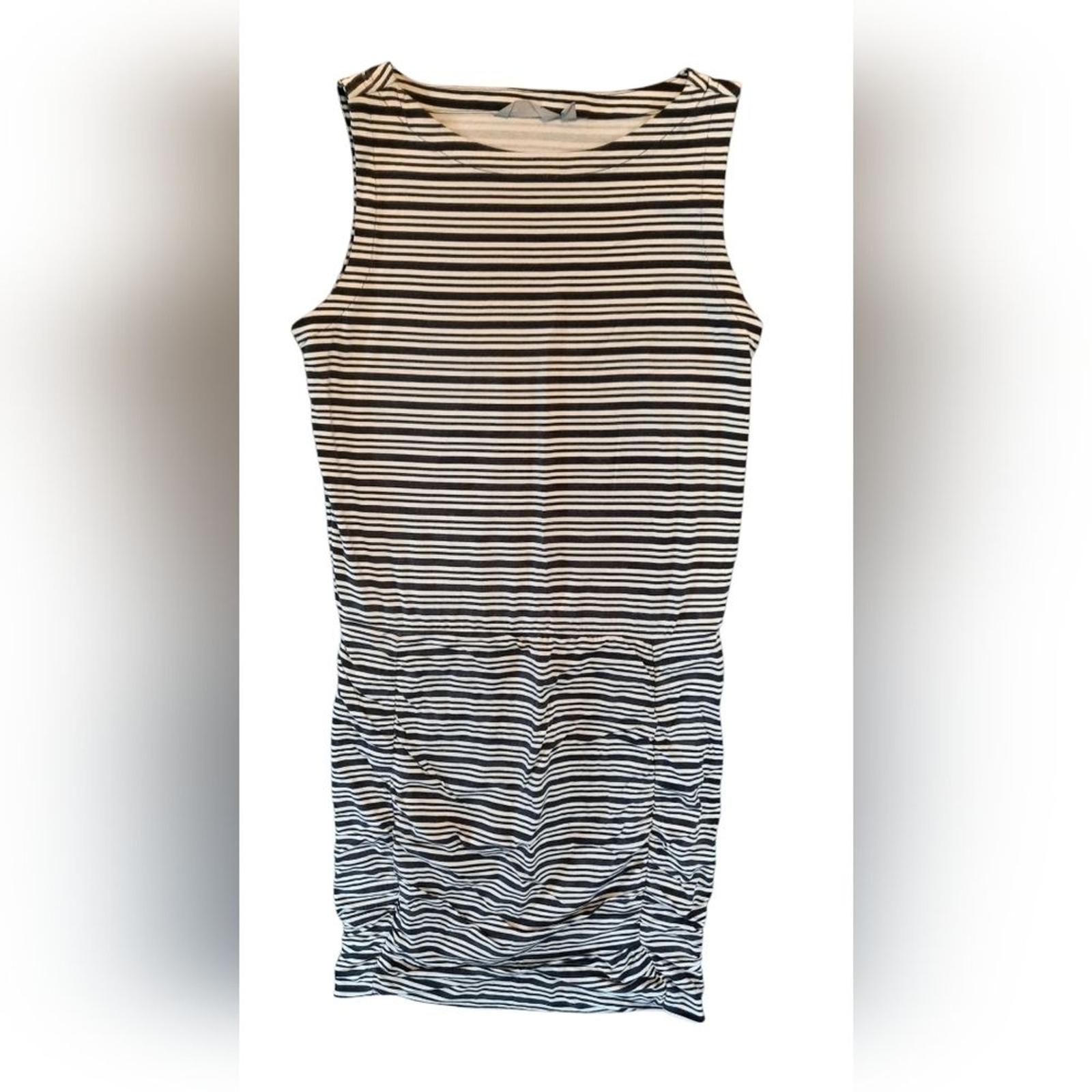 Athleta Womans Dress Medium Black White Stripes Ruched Sleeveless Stretch Sporty