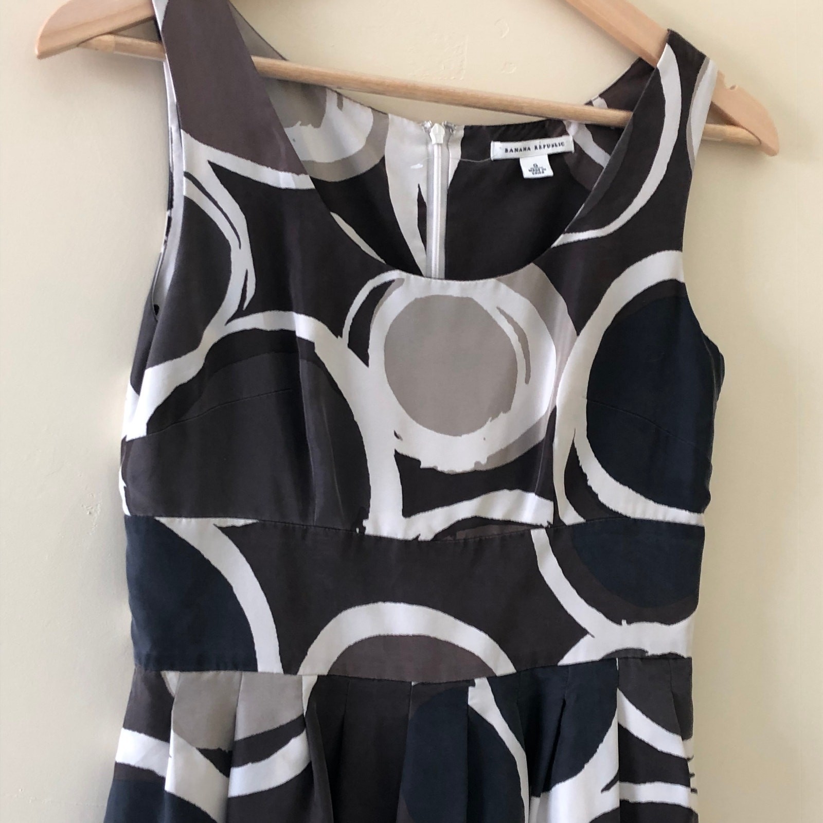 Banana Republic Dress Silk Black Brown White Size 0