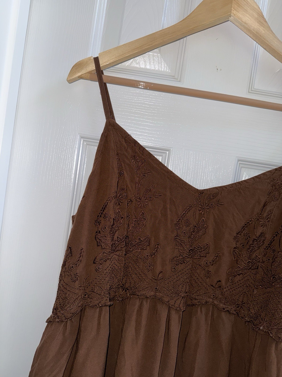 Cleo + Wolf Brina Boho Embroidered Mini Dress Scalloped Brown L Countrycore Chic